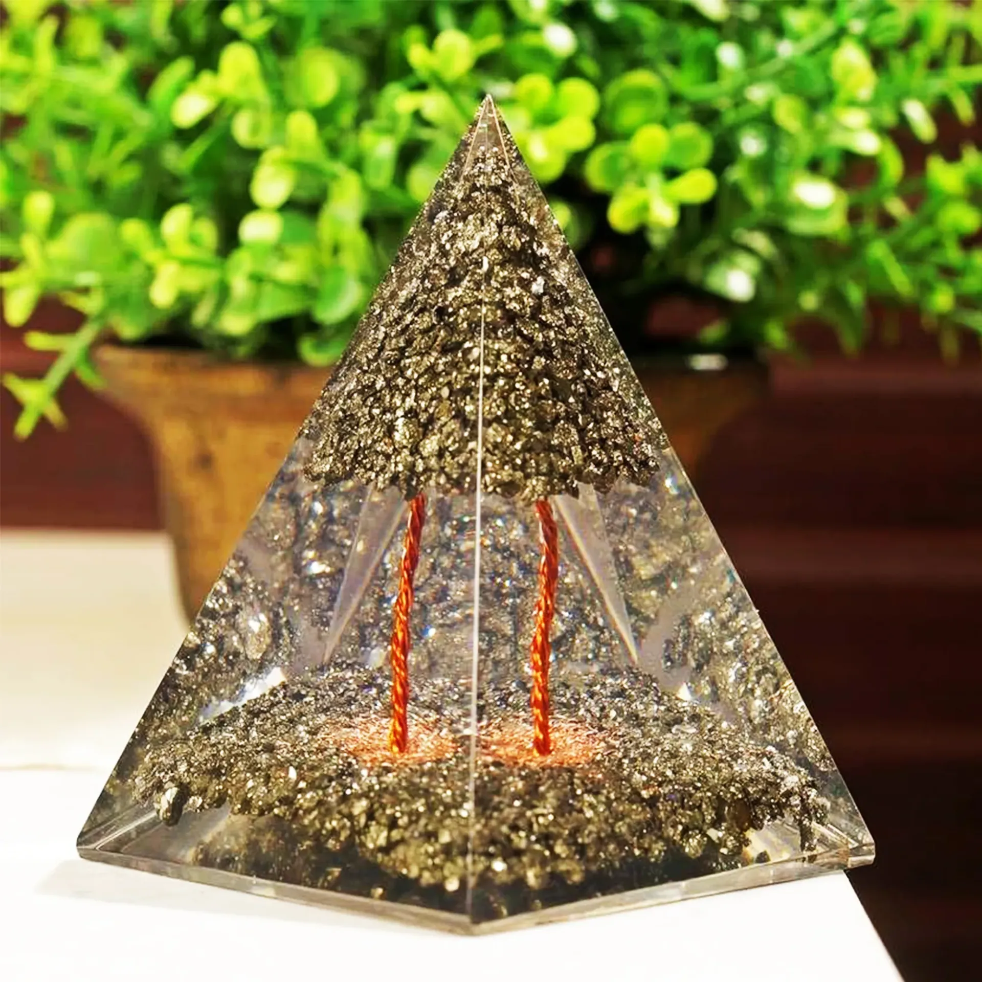 DECOFLY 100% Natural Pyramid Crystal Energy Generator for Wealth Attraction and Prosperity  | ISO9001 Certificate of Authenticity